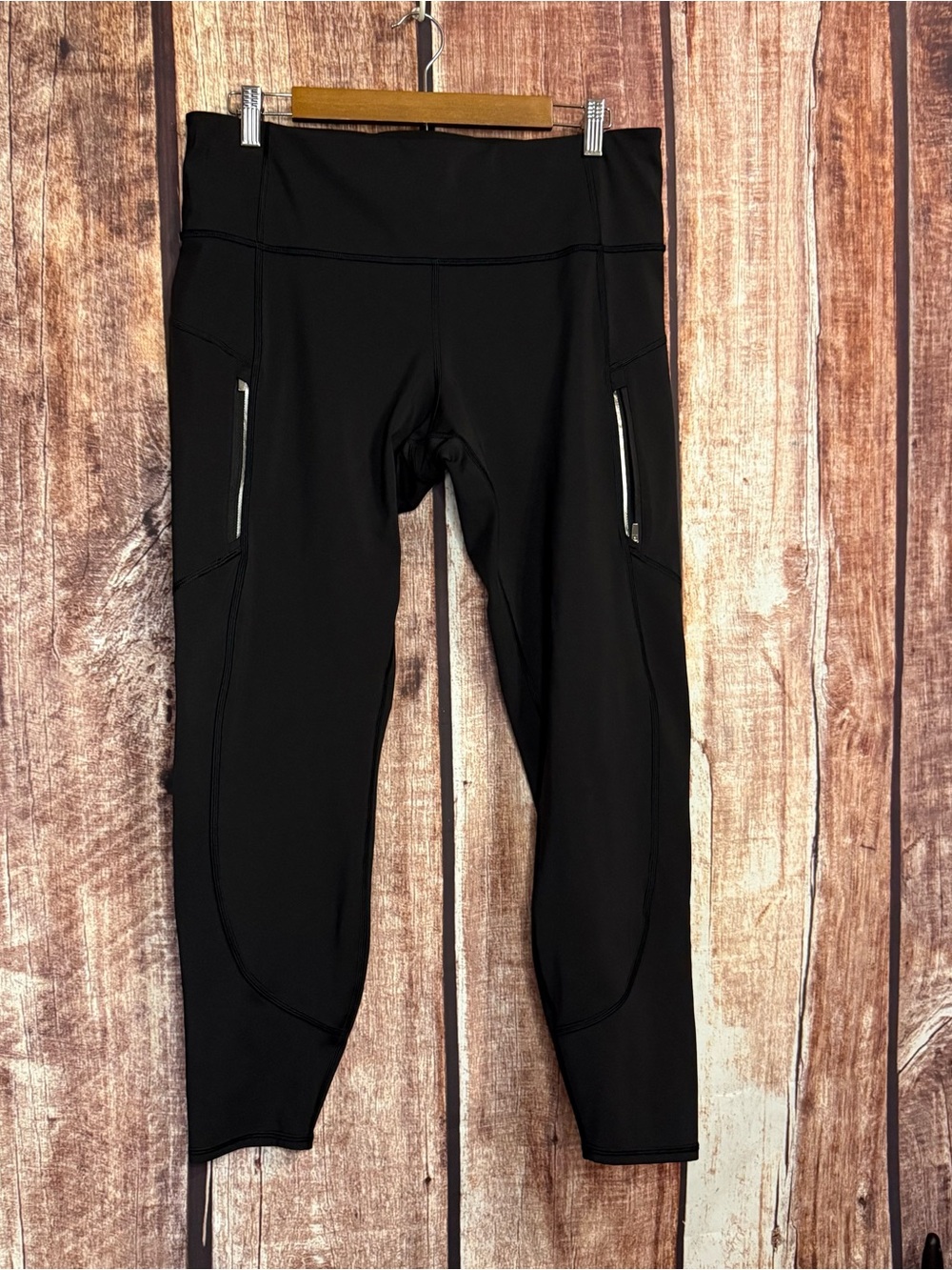 Athelta Rainier 7/8 tight leggings